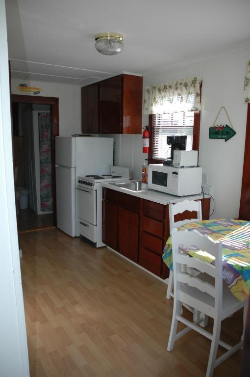 Channel Waterfront Cottages Weirs Beach Habitación foto